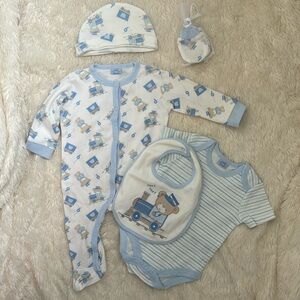 Baby Boys Bear in Train Layette, 5 Piece Set